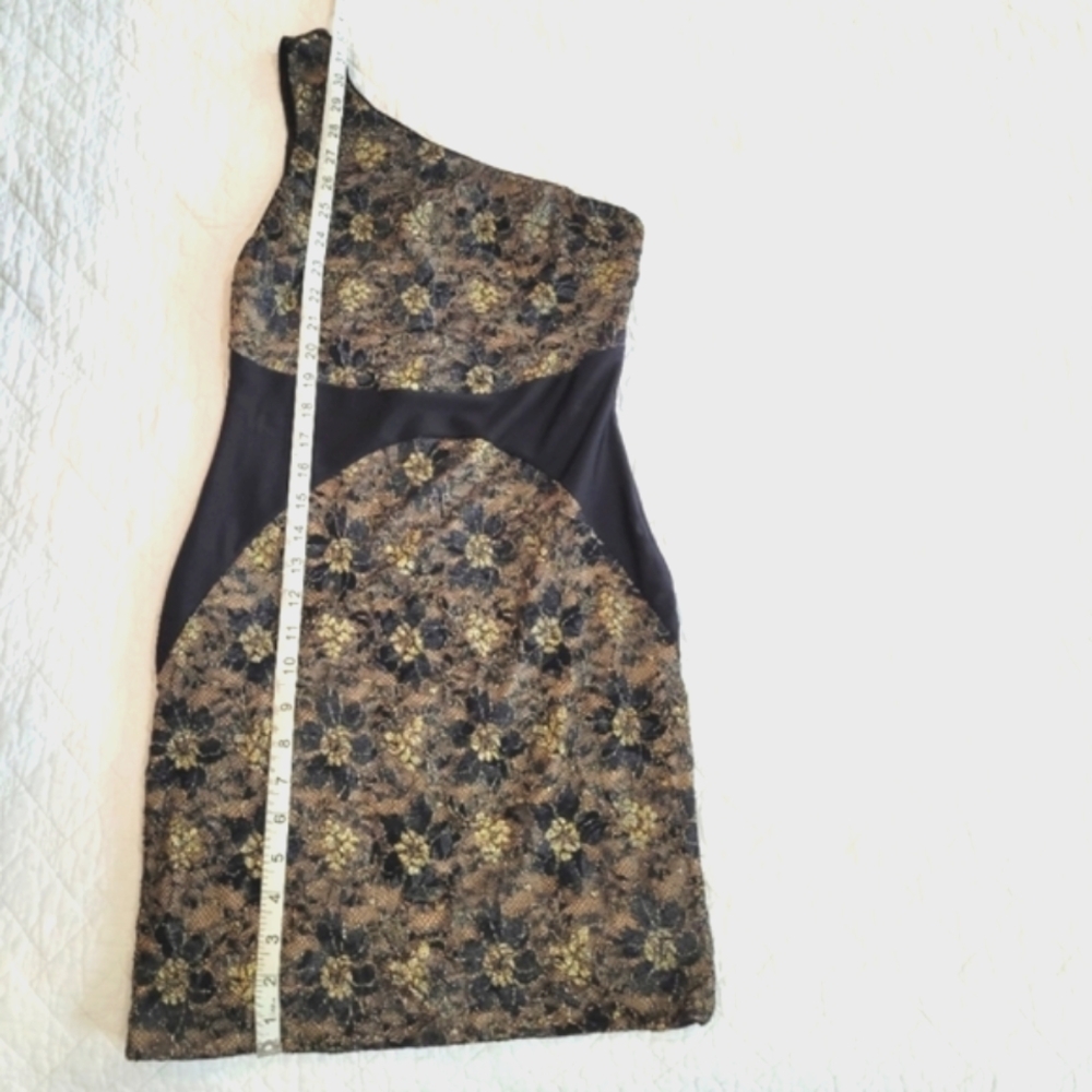 Dress the Population Black & Gold Lace stretchy one shoulder Party Dress fits XS